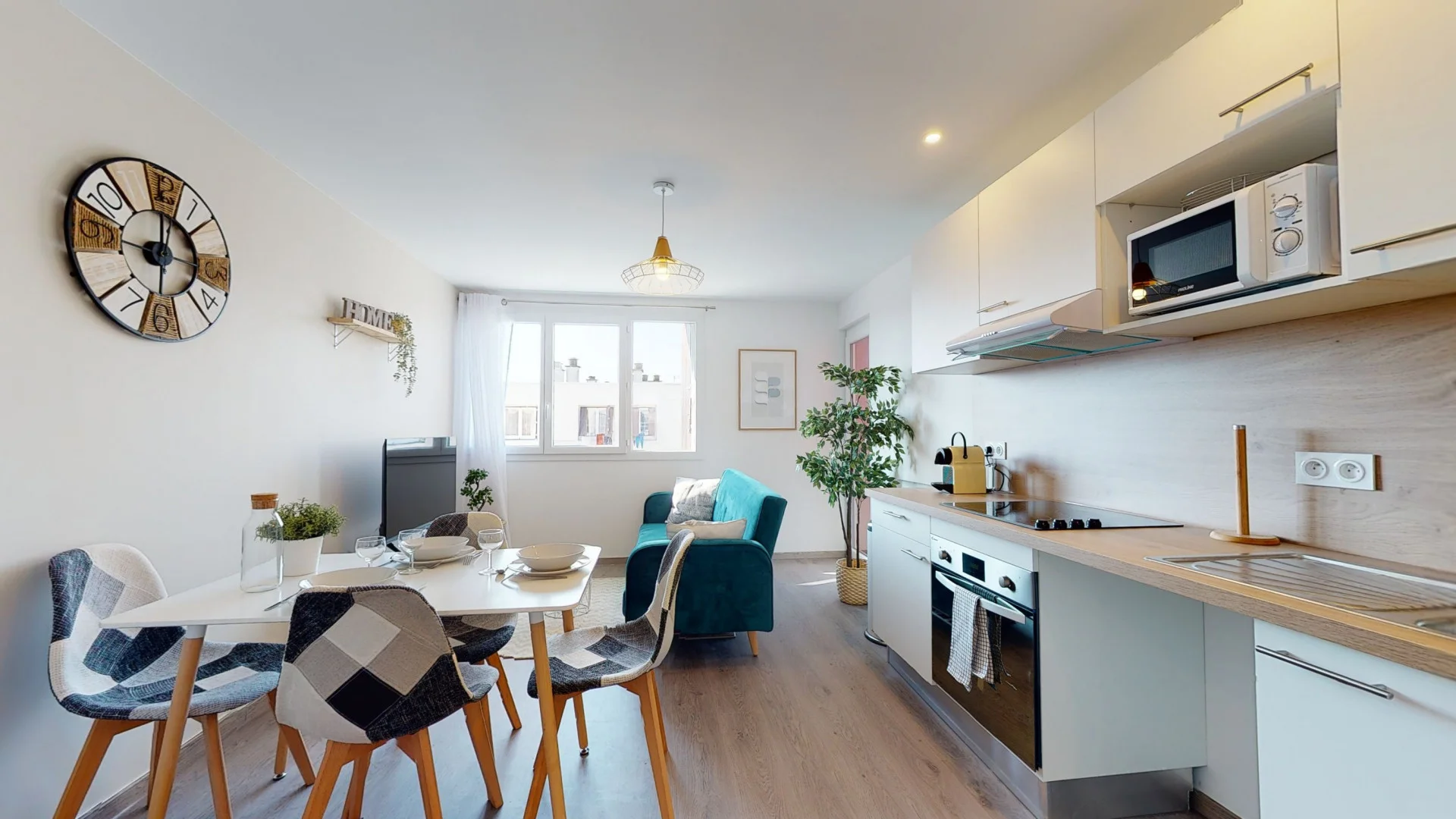 Chambre à louer dans un appartement d'étudiant à , entièrement meublée