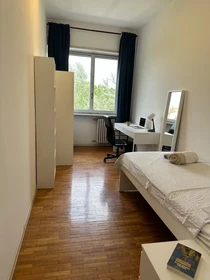 Chambre à louer dans un appartement en colocation à Torino