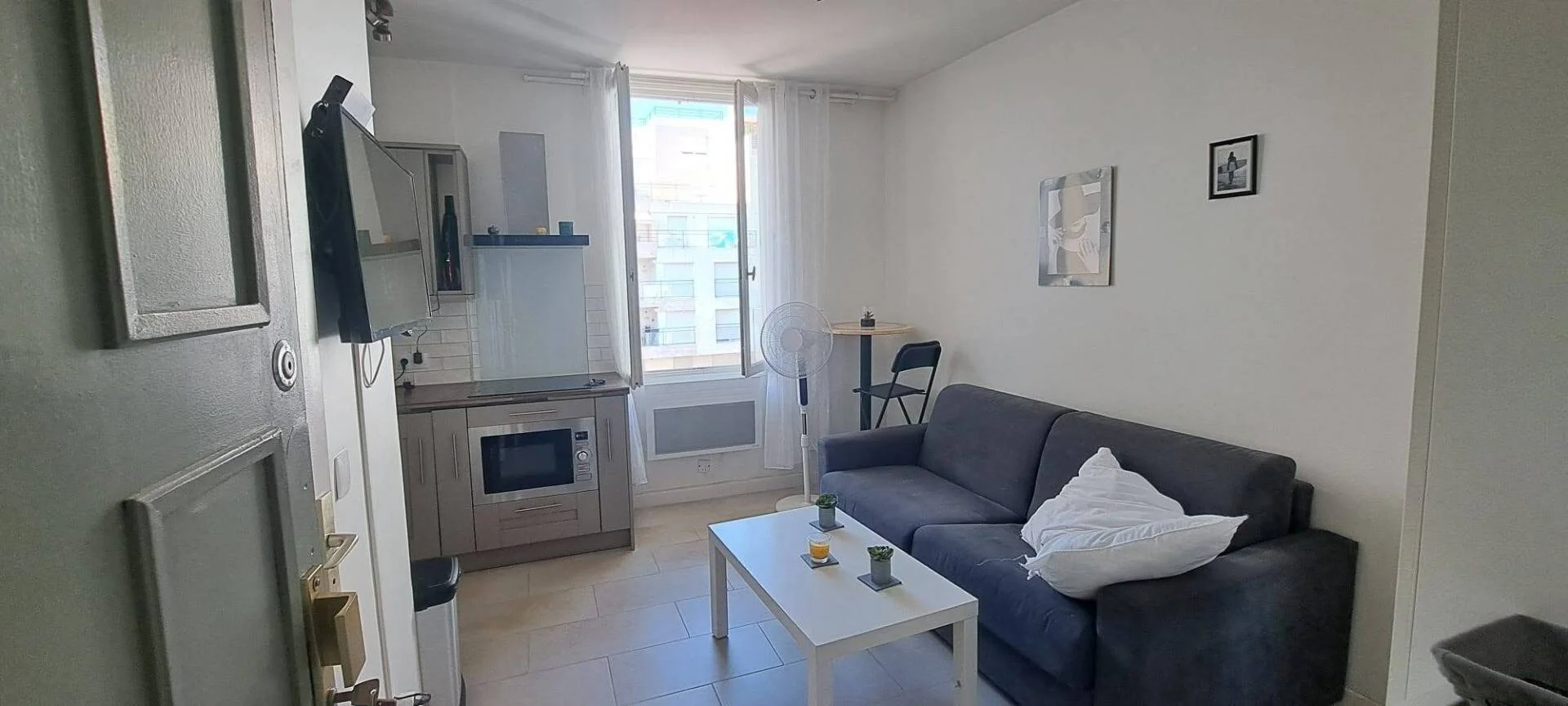 Quarto acolhedor para estudantes disponível em 