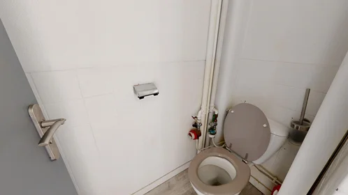 Özel oda konumu 56 Avenue De Montrapon, 23 48 görüntüsü