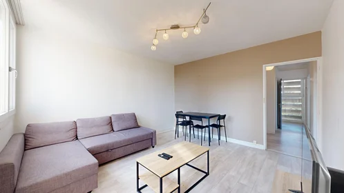 Özel oda konumu 56 Avenue De Montrapon, 33 48 görüntüsü