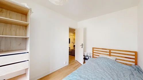 Privatzimmer in der 4 Place Du Bois, Orléans 45100, bild 18 von 32