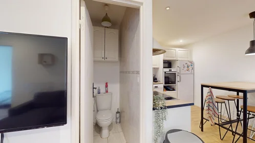 Quarto privado em 4 Place Du Bois, imagem 31 de 32