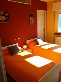 Shared room in 3-bedroom flat Udine