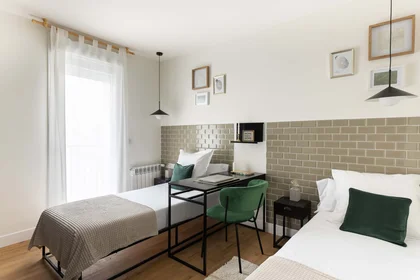 Özel oda konumu Calle Gral. Concha, 24, Abando, 48010 Bilbao, Vizcaya, España, 1 12 görüntüsü