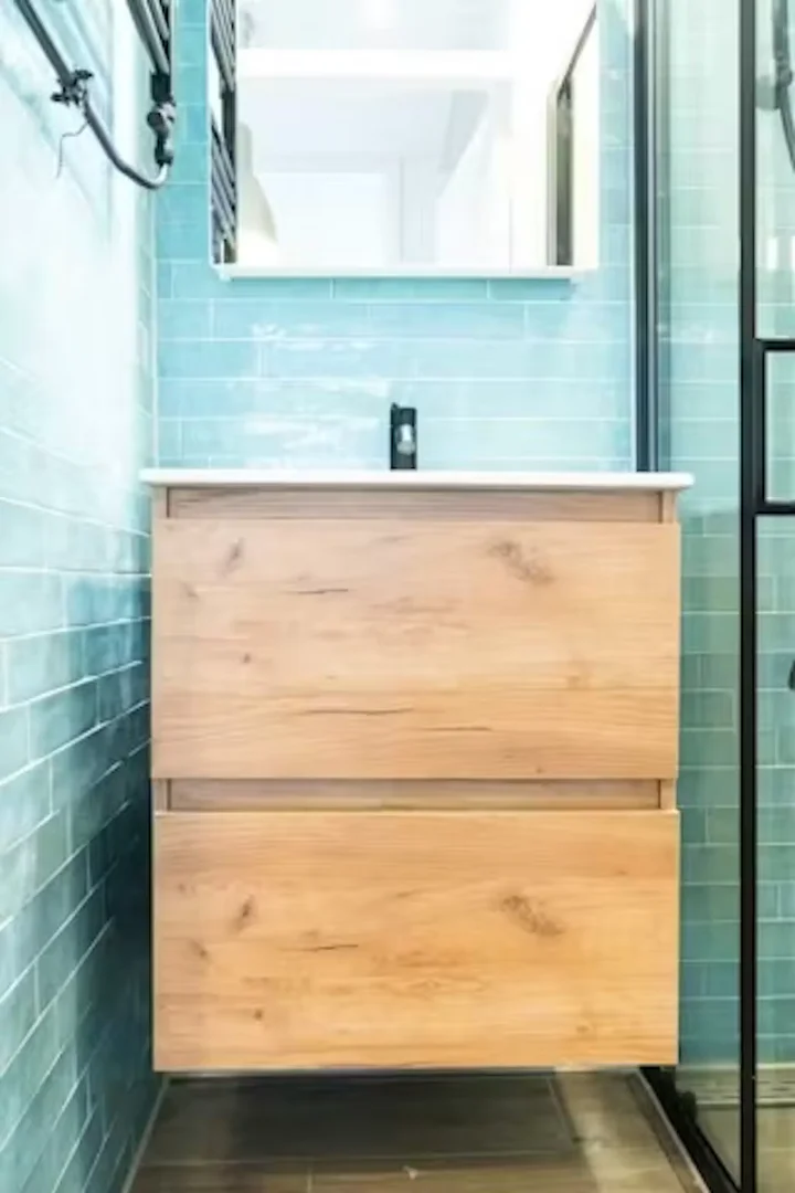 Habitación acogedora para estudiantes disponible en
