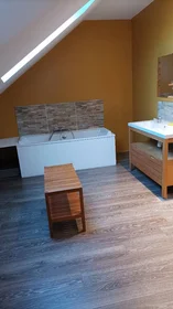 Quarto privado em Valenciennes, 59300, imagem 5 de 15