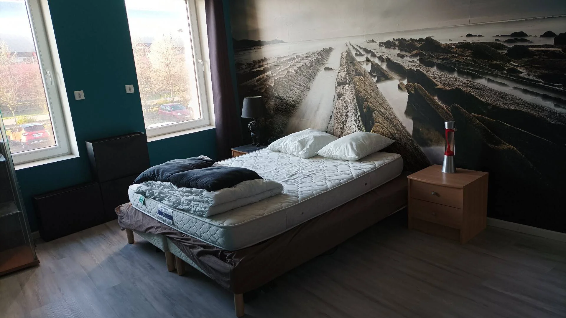 Funktionelles Studentenzimmer perfekt zum Studieren in 