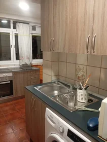 Dairenin tamamı konumu Calle de la Rioja, , 3 5 görüntüsü