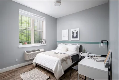 Private room at Hart St, Bedford-Stuyvesant, image 1 of 10