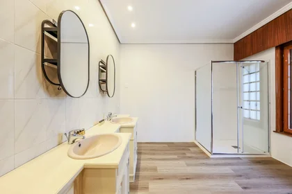 Private room at Calle Praderas, , image 7 of 10