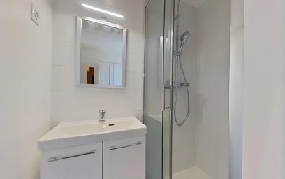 Chambre privée à 15 Avenue du Grand Pin, image 18 de 20