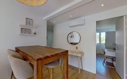 Chambre privée à 15 Avenue du Grand Pin, image 7 de 20