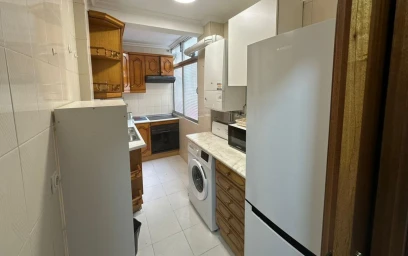 Quarto privado em Calle Fray Melchor Cano, imagem 13 de 14