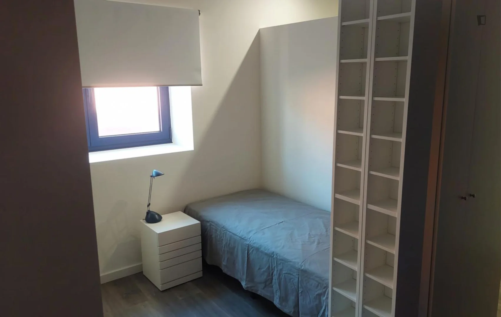 Apartamento estúdio chique perto do campus em 