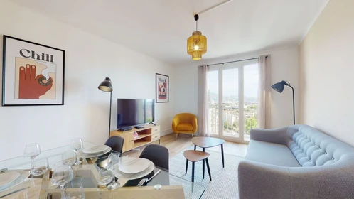 Alquiler de habitación en piso compartido en Marseille