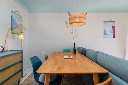 Apartamento inteiro em Avenida São Francisco Xavier 1, imagem 5 de 24