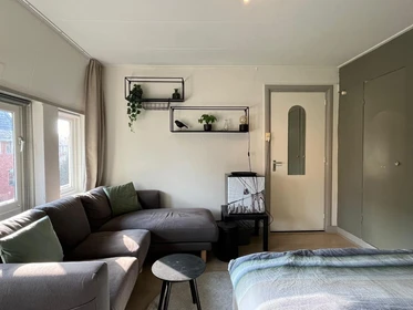 Zimmer mit Doppelbett zu vermieten Groningen