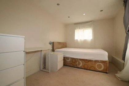 Habitación en alquiler con cama doble City-of-westminster