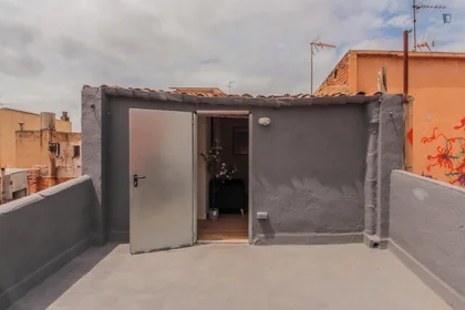 Quarto privado em Carrer de Santa Teresa, imagem 26 de 28