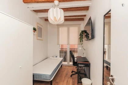 Chambre à louer dans un appartement en colocation à Reus