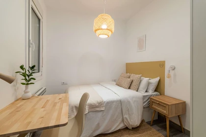 Chambre à louer avec lit double Barcelona