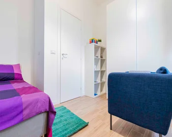Quarto privado em Viale Alfredo Oriani, imagem 4 de 11