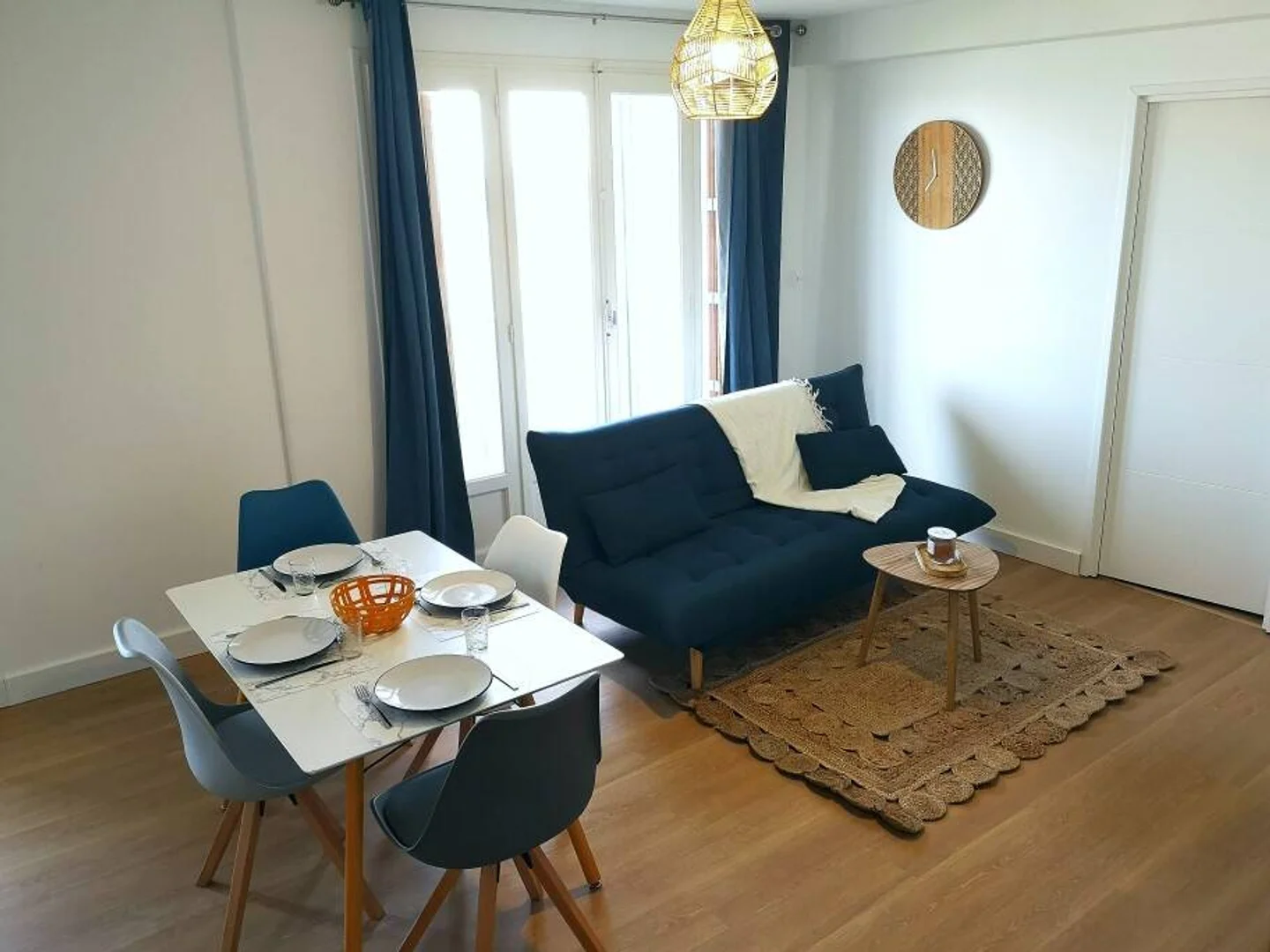 Quarto de estudante funcional perfeito para estudar em 