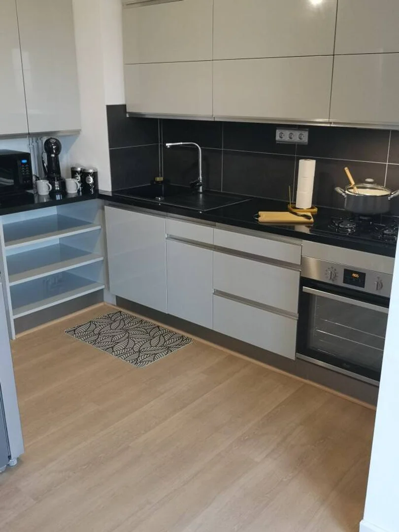Quarto amigo do estudante em  com comodidades modernas