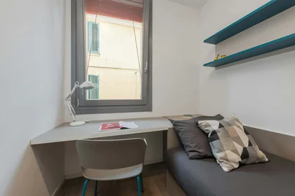 Quarto privado em Fondobanchetto, 33, 44121, Ferrara, IT, imagem 2 de 20