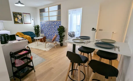Privatzimmer im Wohnheim in der 109 Rue Martre, bild 3 von 4