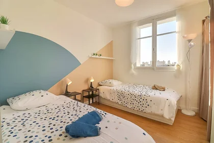 Özel oda konumu Nîmes, 30000, 16 24 görüntüsü