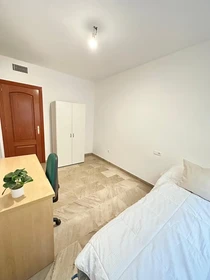 Room for rent in a shared flat in Cordoba