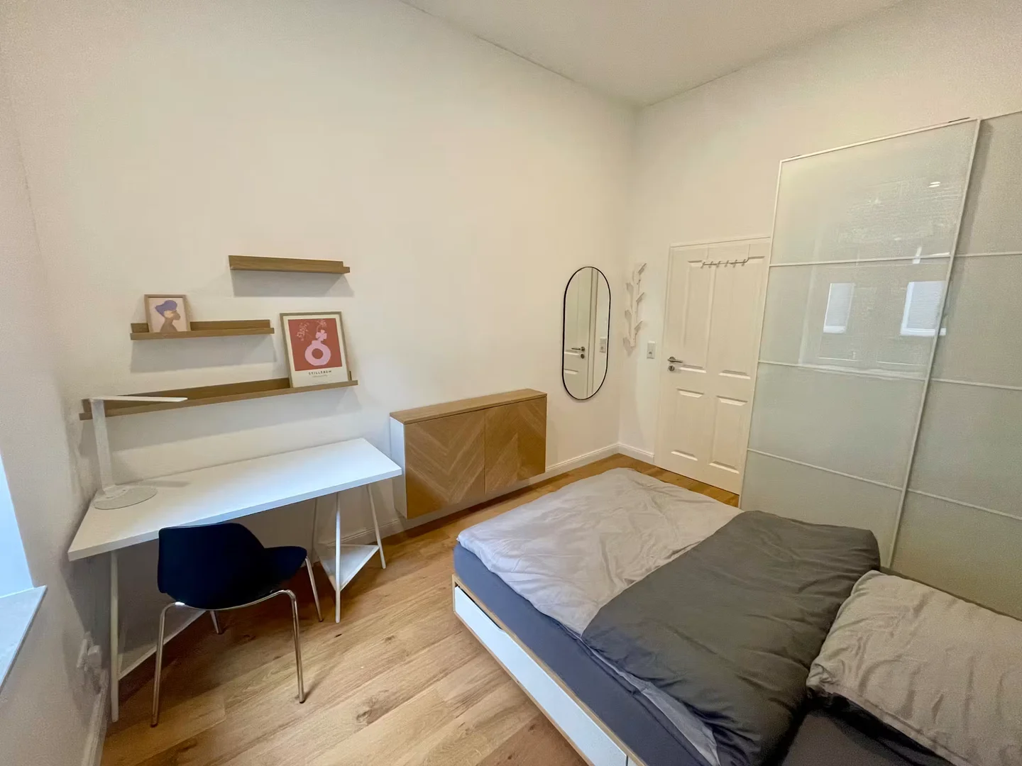 Habitación en apartamento estudiantil en alquiler en , completamente amueblado