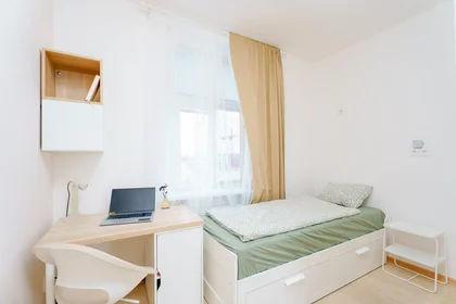 Privatzimmer in der Argentinská, Holešovice, bild 1 von 10