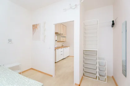 Privatzimmer in der Argentinská, Holešovice, bild 3 von 10