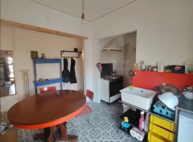 Quarto privado em Via Cristoforo Colombo, , imagem 1 de 6