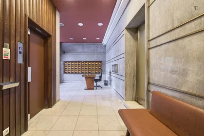 Private room at Avenida dos Estados Unidos da América, image 44 of 49