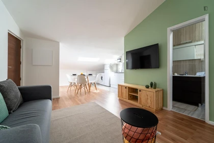 Logement avec 3 chambres à Braga