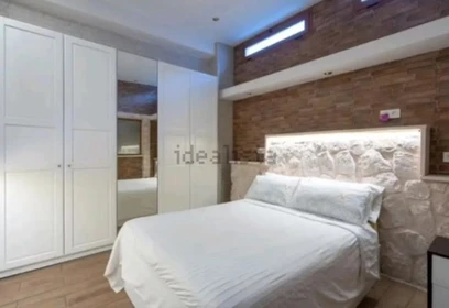 Room for rent in a shared flat in Palma-de-mallorca