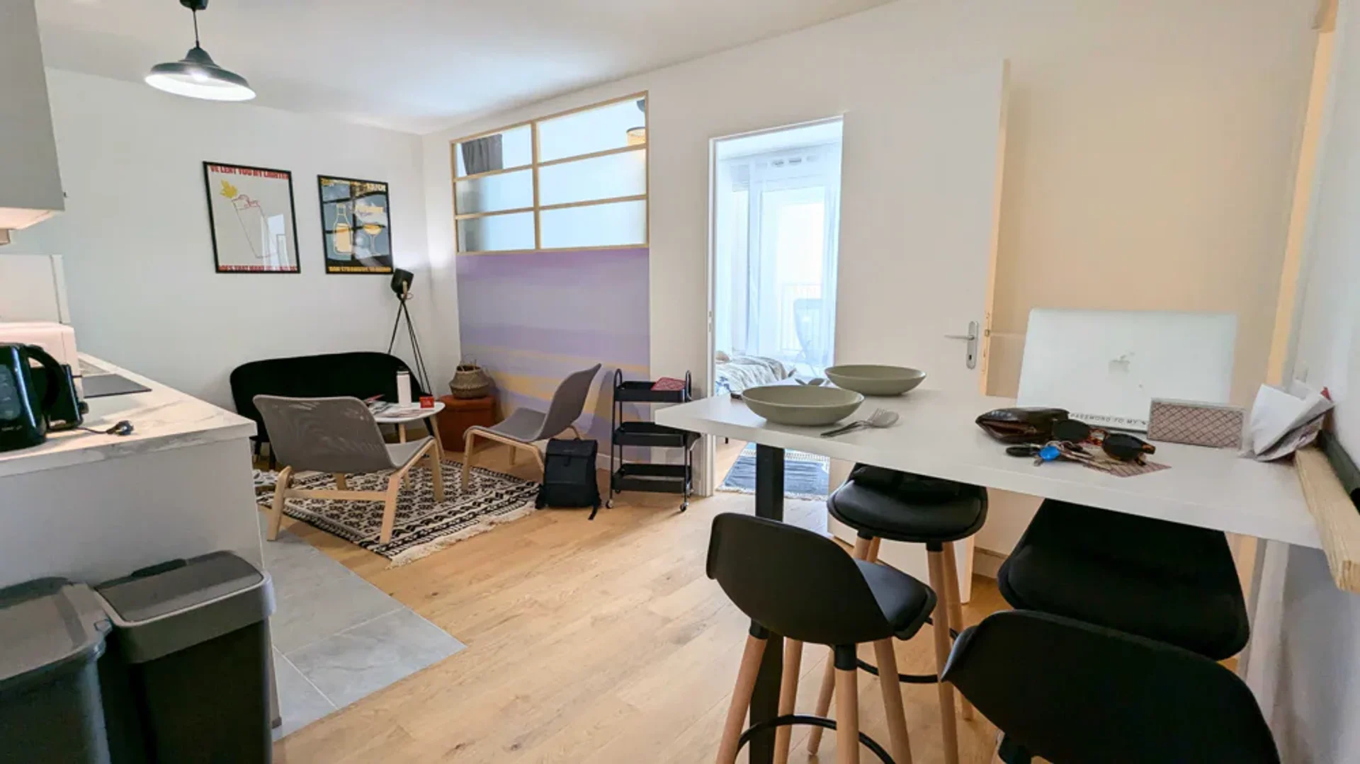 Confortevole e spaziosa stanza per studenti in 