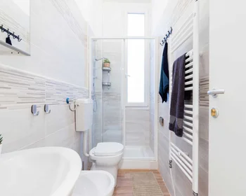 Private room at Viale Alfredo Oriani, image 18 of 23