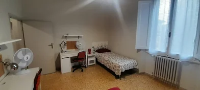 Stanza condivisa in Via Paolo Toscanelli, Campo di Marte, immagine 1 di 10