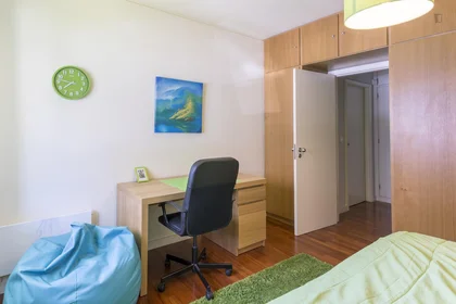 Private room at Rua de Duarte Barbosa, image 3 of 15