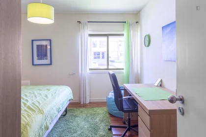 Private room at Rua de Duarte Barbosa, image 4 of 15