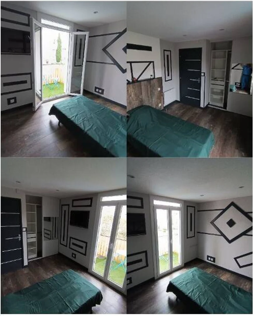 Quarto para alugar em apartamento de estudantes em , totalmente mobilado