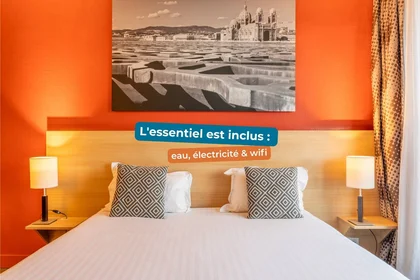 Stanza privata in residence in Marseille, 13008, immagine 1 di 25