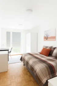 Privatzimmer in der Institutstraße, Pasing-Obermenzing, bild 1 von 8