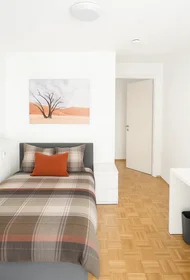 Privatzimmer in der Institutstraße, Pasing-Obermenzing, bild 2 von 8