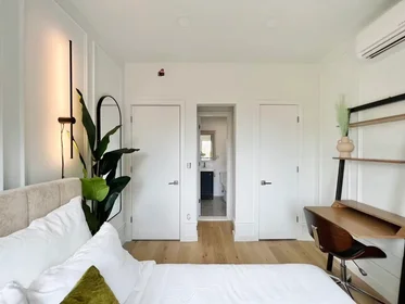 Private room at Winthrop St, Prospect Lefferts Gardens, image 3 of 9